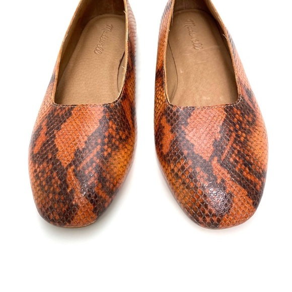 MADEWELL Cory Snakeskin Print Square toe Flats in Orange Size 7 - Picture 3 of 12